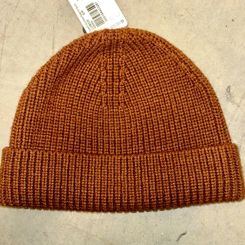 lululemon Close—Fit wool Blend Ribbed Knit Beanie
